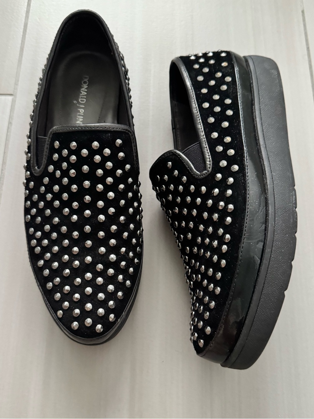 Donald J. Pliner Mickey Studded Leather Platform Loafers Black size 8